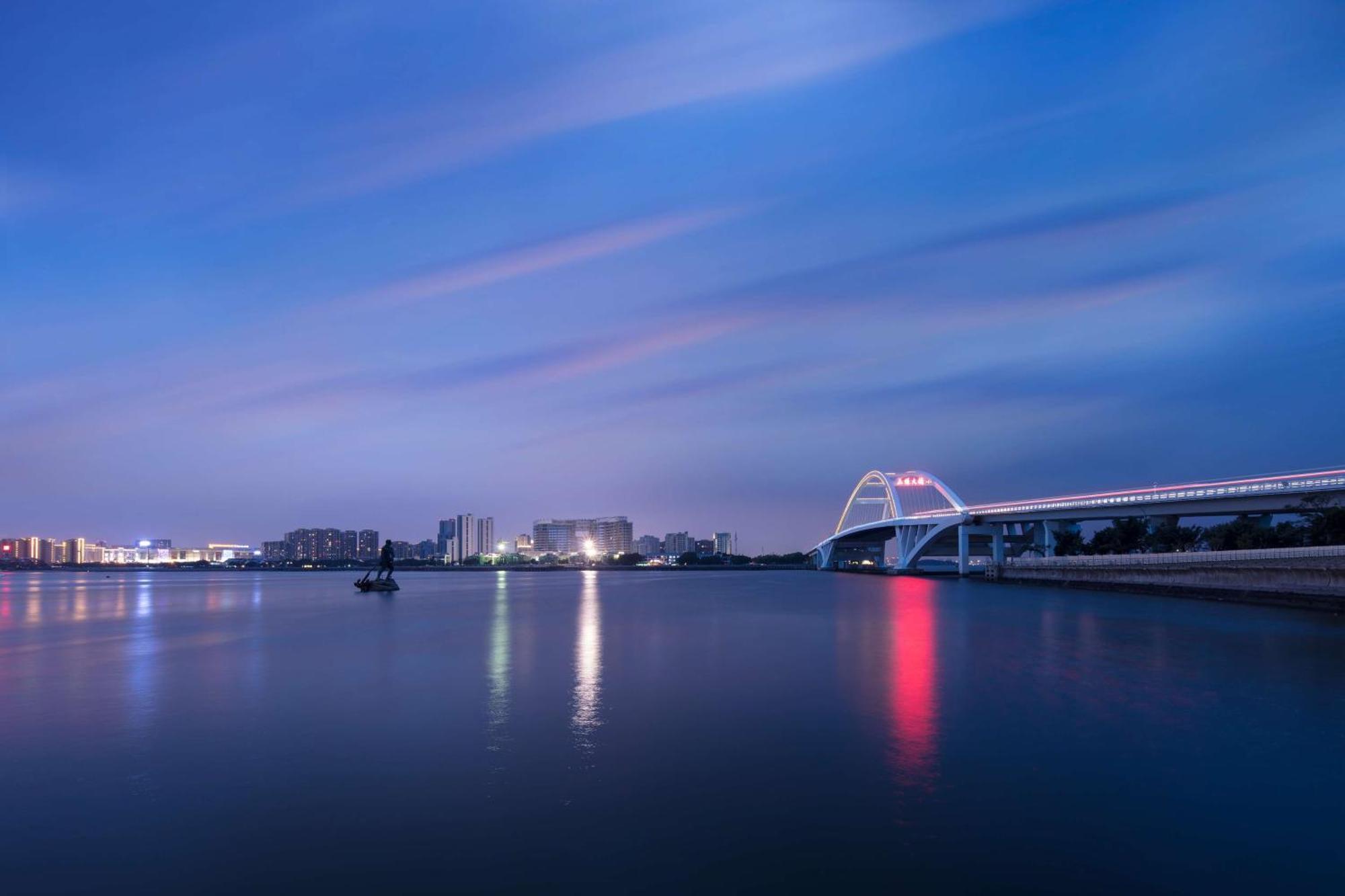 Doubletree By Hilton Hotel Xiamen - Wuyuan Bay Exterior foto